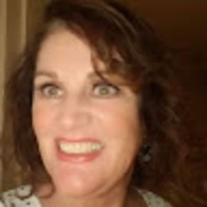 Meet your Posher, Michele